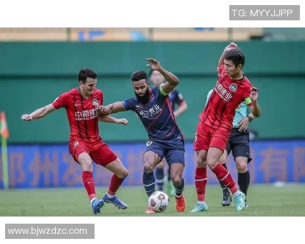 武汉篮球队以59分稳居冠军赛积分榜首位,领先优势明显 武汉篮球队以59分稳居冠军赛积分榜首位,领先优势明显