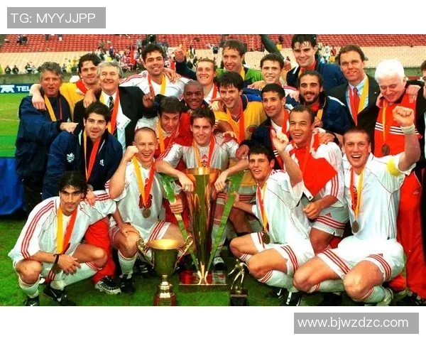 加拿大籍足球明星的辉煌成就与未来发展展望